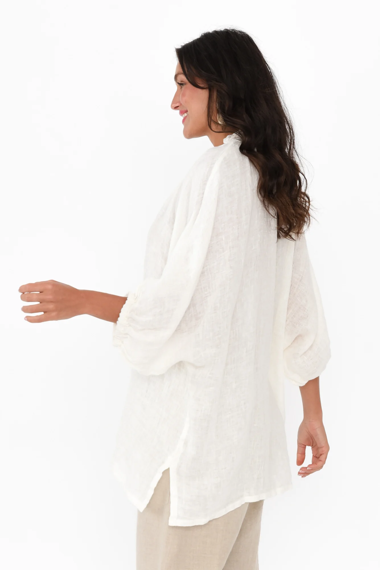 Granada White Linen V Neck Top - Image 3