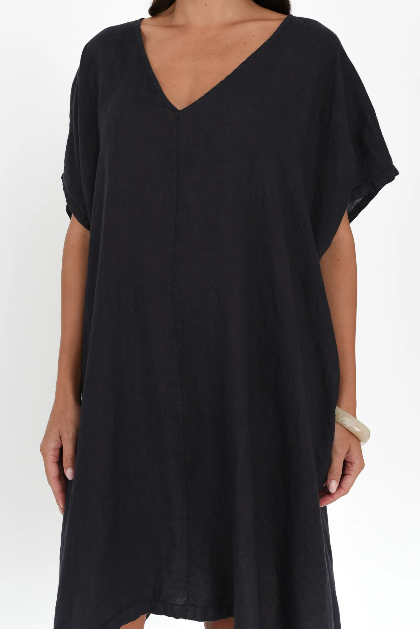 Oraya Navy Linen Kaftan - Image 5