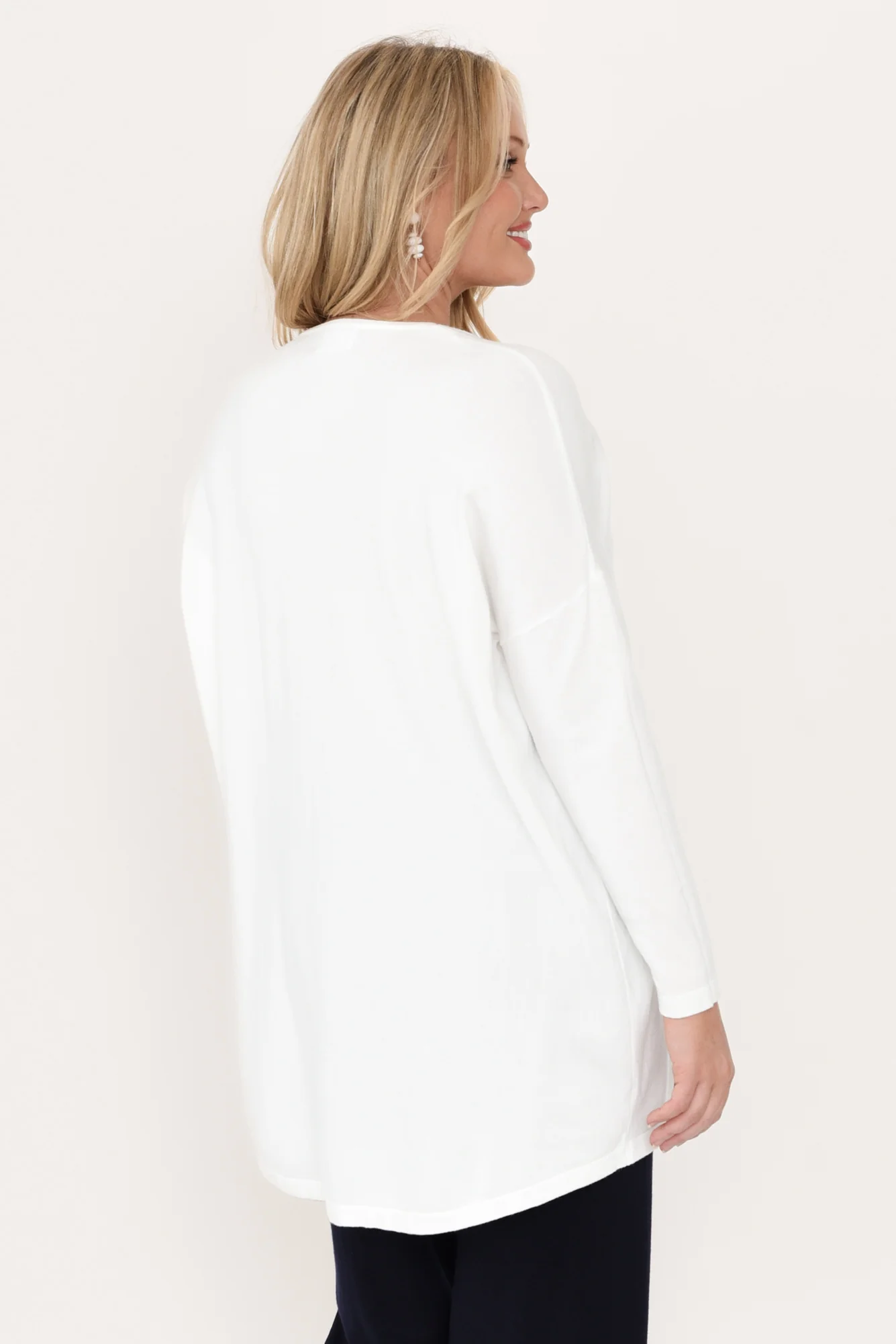 Piper White V Neck Knit Jumper - Image 11