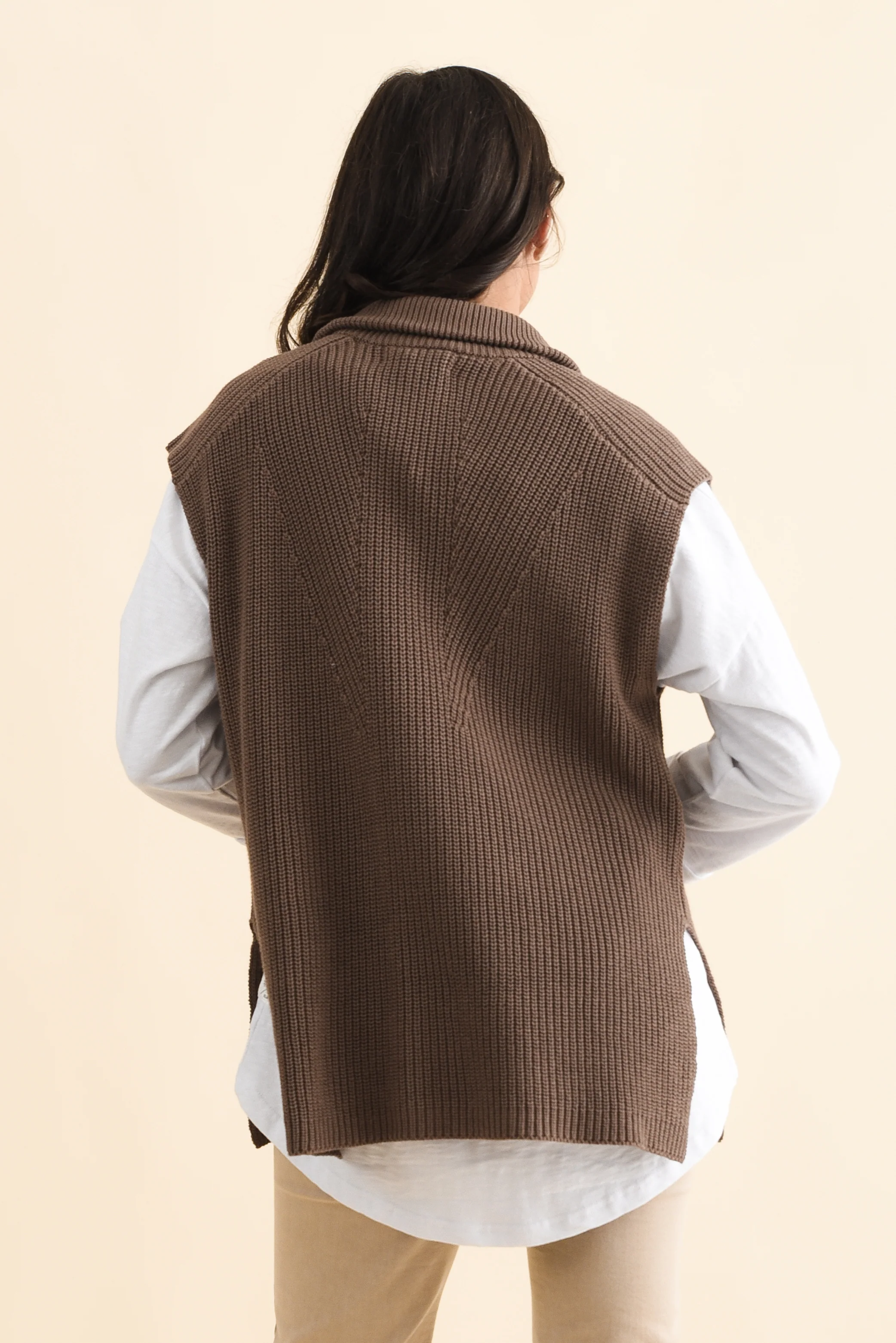 Viona Mocha Cotton Zip Knit Vest - Image 4